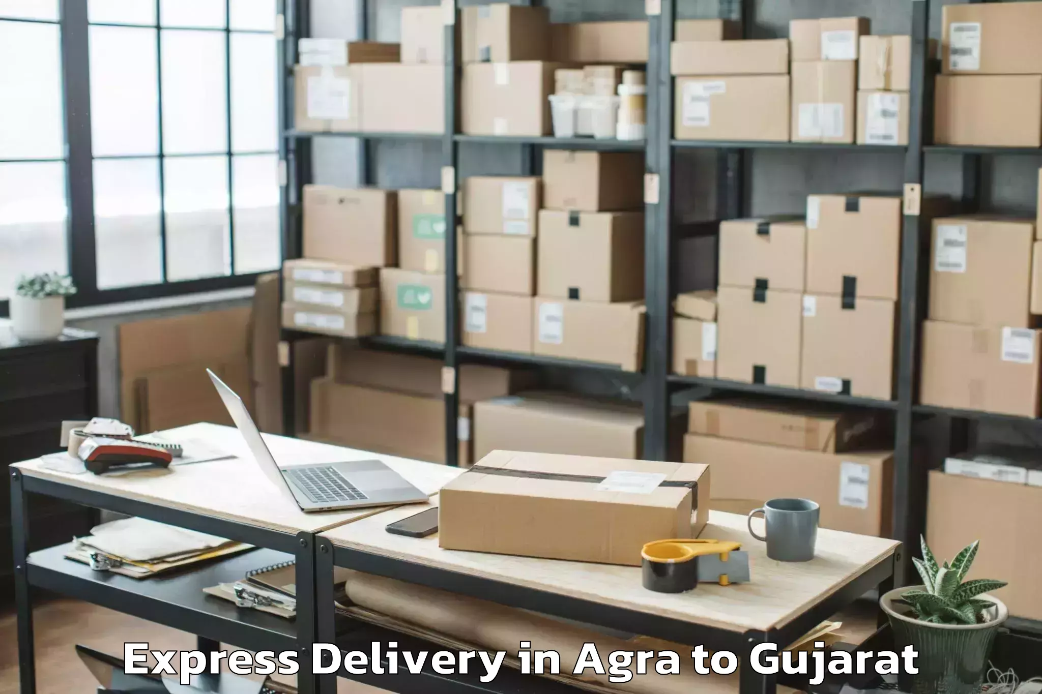 Leading Agra to Kapadvanj Express Delivery Provider